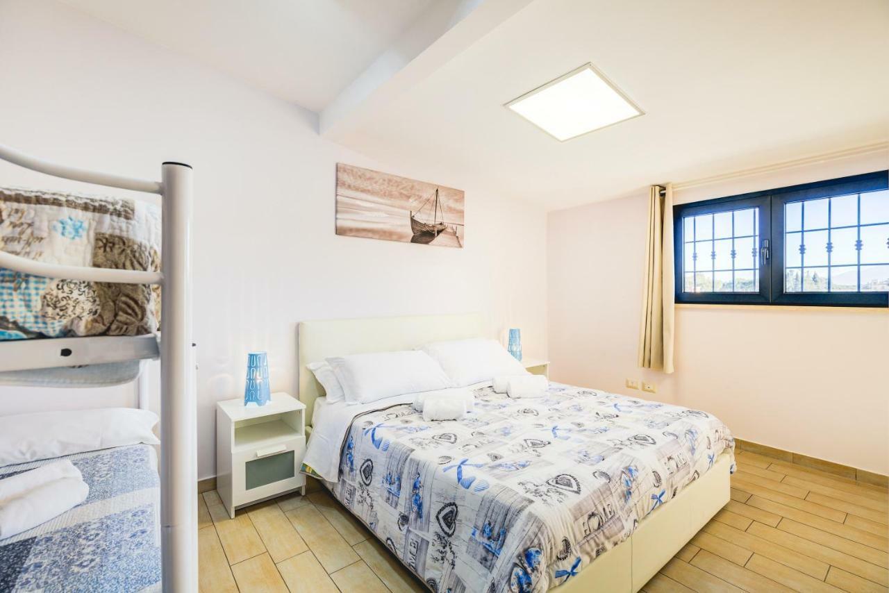 Anagnina Apartment Рим Экстерьер фото